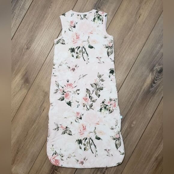 Posh Peanut 2.5 Tog Sleeveless Ruffled Sleep Bag In Vintage Rose Size 0-6M NWT - Picture 6 of 6